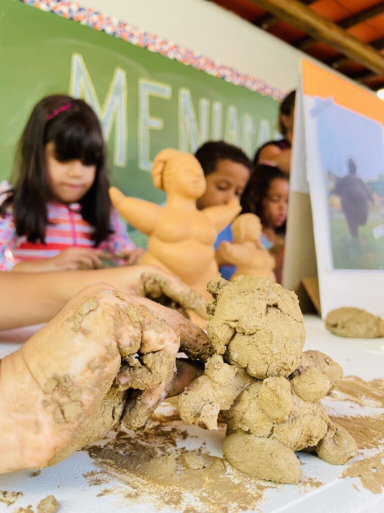 Projeto as Caras de Salvador na Gênesis Costa Azul